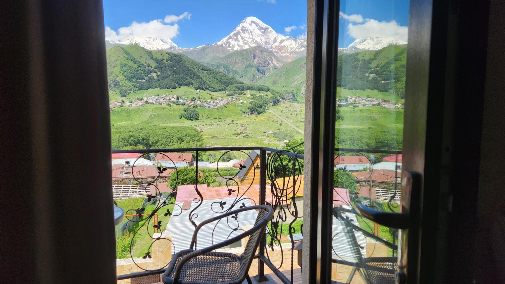 Hotel Toliketi Kazbegi Habitación foto