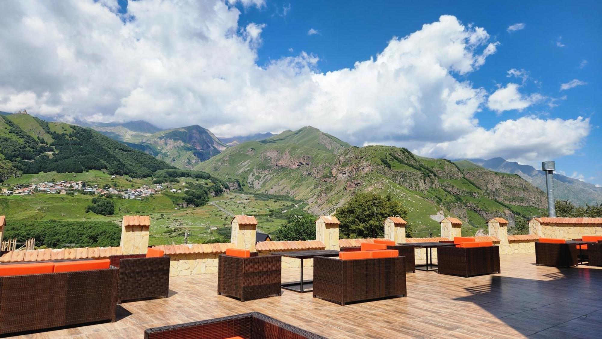 Hotel Toliketi Kazbegi Exterior foto
